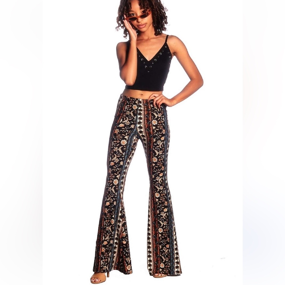 VIBE SPORTSWEAR High Waist Flare Leg Boho Print Pants, xs Blue/brown